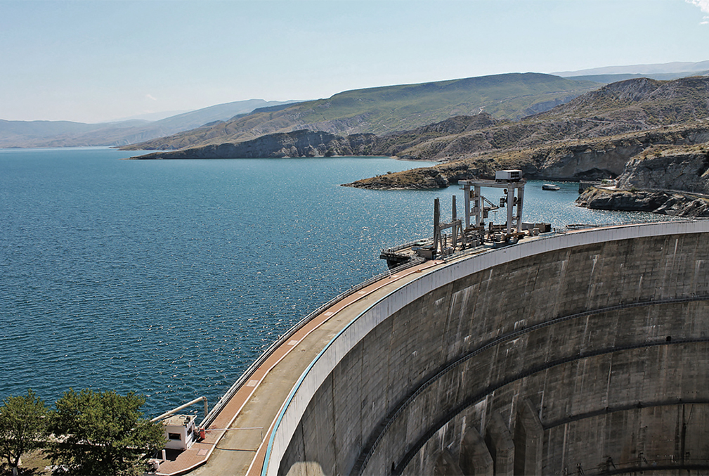 Чиркейская ГЭС и водохранилище