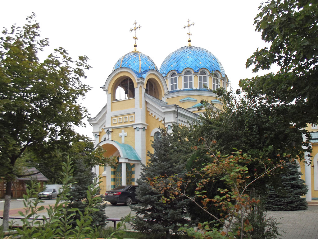 Свято успенский собор в махачкале фото