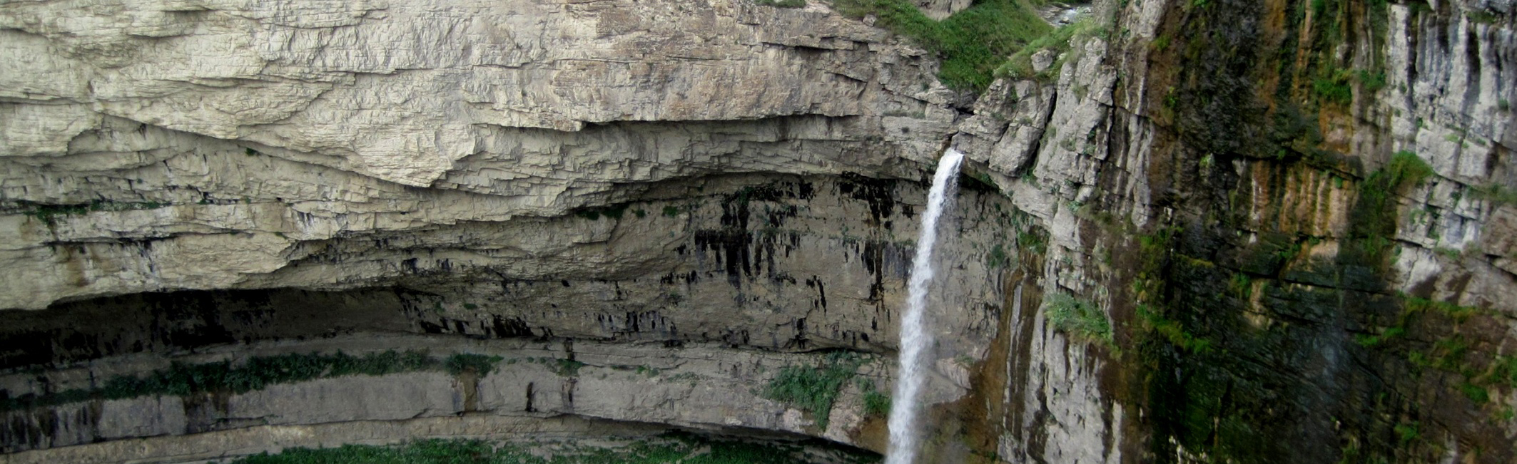 Водопад тобот в дагестане фото